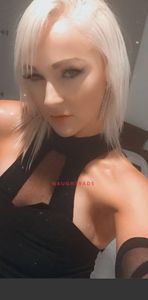 Profile Image of Sydney Escort Carmela Coultier