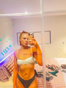 Profile Image of Sydney Escort Lily Grace