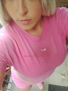 Profile Image of Sydney Escort Trixie Dixie 