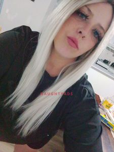 Profile Image of Sydney Escort Trixie Dixie 