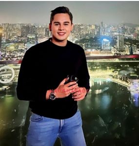 Profile Image of Sydney Male Escort Filo Hunk Chris