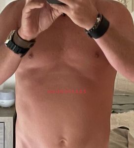 Profile Image of Sydney Male Escort Lee