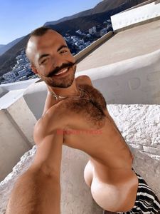 Profile Image of Sydney Male Escort Leonidas