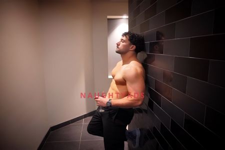 Profile Image of Sydney Male Escort Milo Noir
