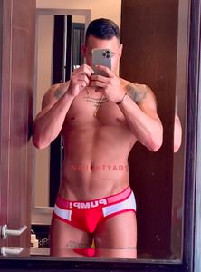 Profile Image of Sydney Male Escort Enrique HUNG