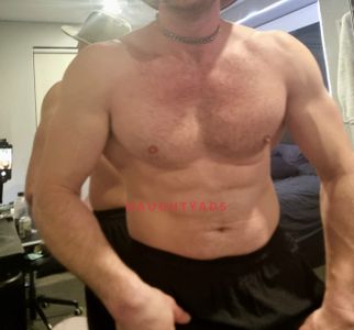 Profile Image of Sydney Male Escort Hung Damien x