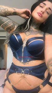 Profile Image of Townsville Escort Brooklyn