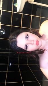 Profile Image of Caloundra Escort Rose