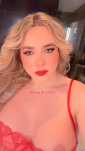 Profile Image of Adelaide Trans Escort Nicole West