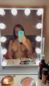 Profile Image of Melbourne Trans Escort Trans Aerin