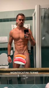 Profile Image of Sunshine Coast Male Escort Carl Rider