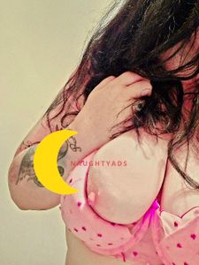 Profile Image of Adelaide Escort Kitty Katt