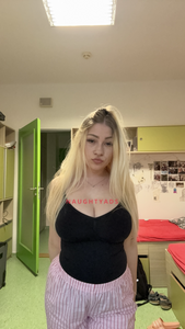 Profile Image of Melbourne Escort Amber
