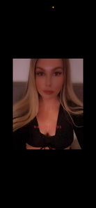 Profile Image of Melbourne Escort Ari 
