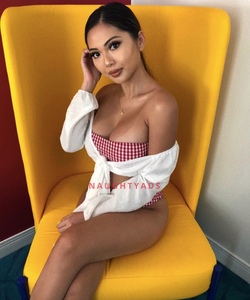 Profile Image of Melbourne Escort Emilia