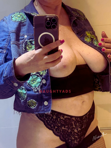 Profile Image of Melbourne Escort Ms Nina