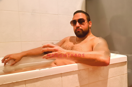 Profile Image of Melbourne Male Escort Marcus Tarazon