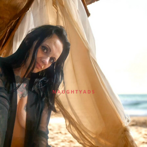 Profile Image of Warwick Escort Sapphire Jade