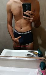 Image of Brisbane Male Escort Simon
