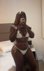 Image of Melbourne Escort MercedesBanks 