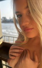 Image of Brisbane Escort Nina Hart