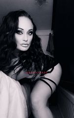 Image of Gold Coast Escort L