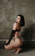 Image of Melbourne Escort Naomi