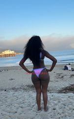 Image of Gold Coast Escort Peach deli 