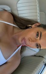 Image of Melbourne Escort PRETTY GIRLS GROUPS MEL
