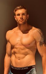 Image of Melbourne Male Escort Alex Braxton