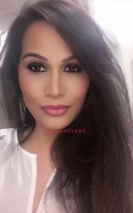 Image of Narre Warren South Trans Escort Veena Ree