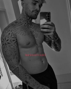 Image of Darwin Male Escort Robin