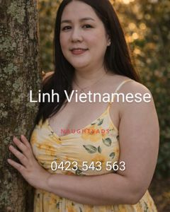 Image of  Escort Linh at Boronia & Luna at Cheltenham 