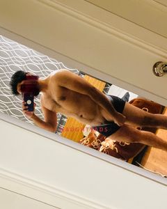 Image of Melbourne Male Escort Sami k