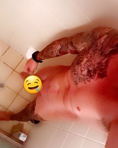 Image of Newcastle Male Escort Tattooedhunkk 