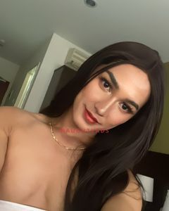 Image of Melbourne Trans Escort Salsa Gray