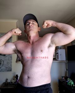 Image of  Male Escort UNDSTM8