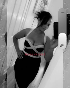 Image of  Escort Sienna Millar & 