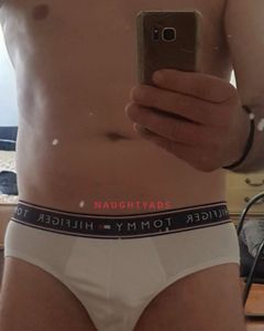 Image of Adelaide Male Escort Alex 