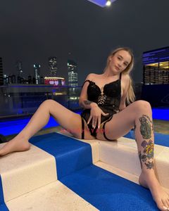 Image of Brisbane Escort Nina Hart
