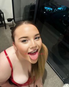 Image of Brisbane Escort Nina Hart