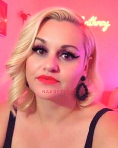 Image of Brisbane Escort Sally