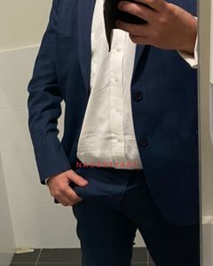 Image of Darwin Male Escort Bobby 