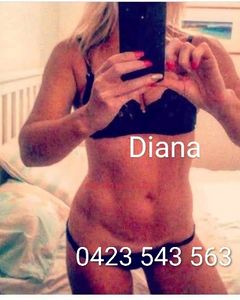 Image of Melbourne Escort Linda & Luna Vietnamese in Camberwell - Diana Aussie in Hoppers crossing 