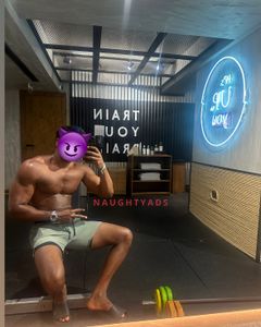 Image of Melbourne Male Escort Chris 