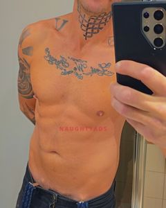 Image of Perth Male Body Rub TommmyTee