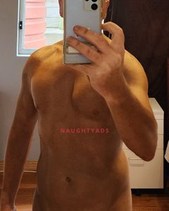 Image of Sydney Male Escort Rob75