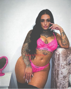 Image of Cairns Escort Brooklyn