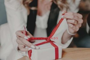 Choosing gifts for your escort: A how-to guide  - Naughty Ads Escort Blog