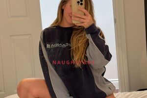 Waiting for you 🥰 - Naughty Ads Escort Blog